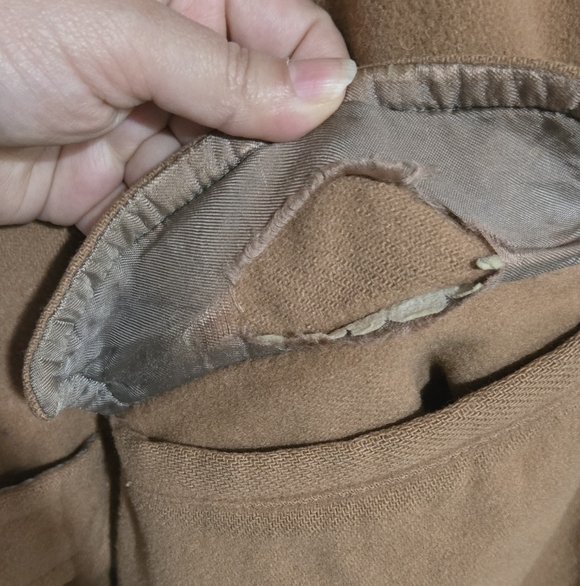 Vintage Field & Stream Coat (Gordon & Ferguson), Size 40, Wool, Faux Fur Lining. - Picture 11 of 12